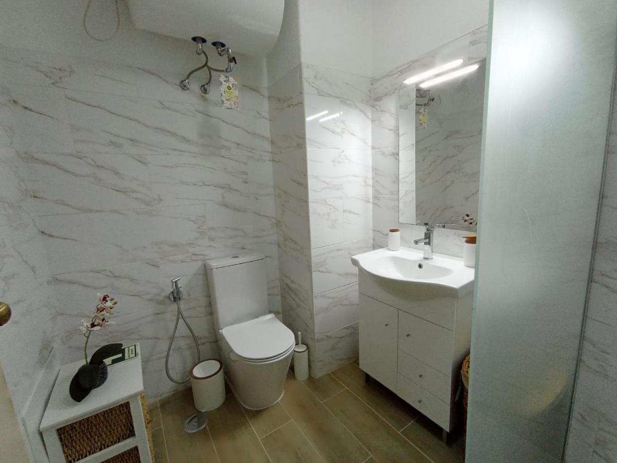 Love Shack Flat In Quarteira Center 외부 사진