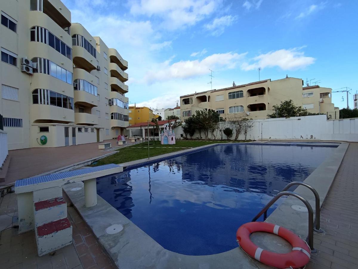 Love Shack Flat In Quarteira Center 외부 사진