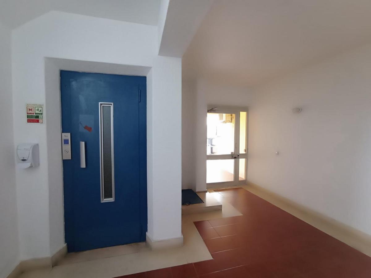 Love Shack Flat In Quarteira Center 외부 사진