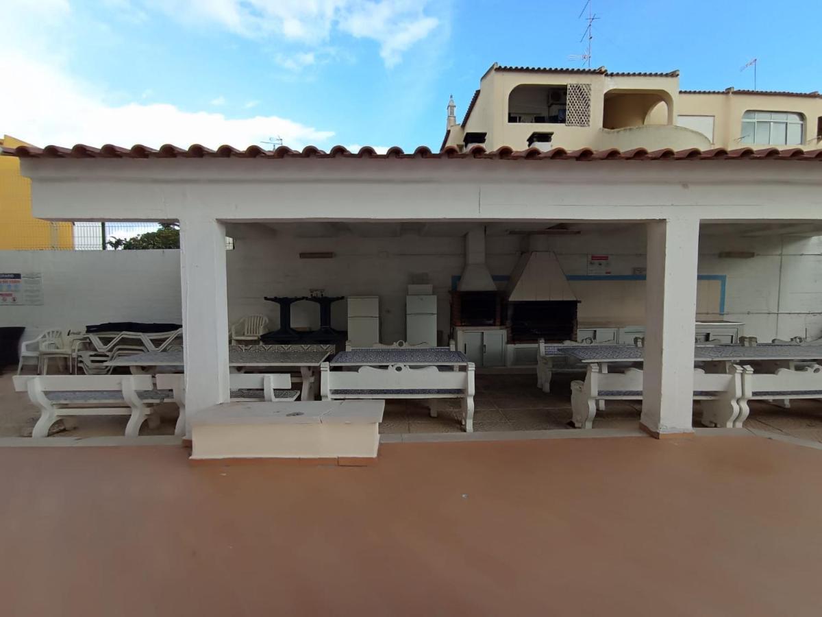 Love Shack Flat In Quarteira Center 외부 사진